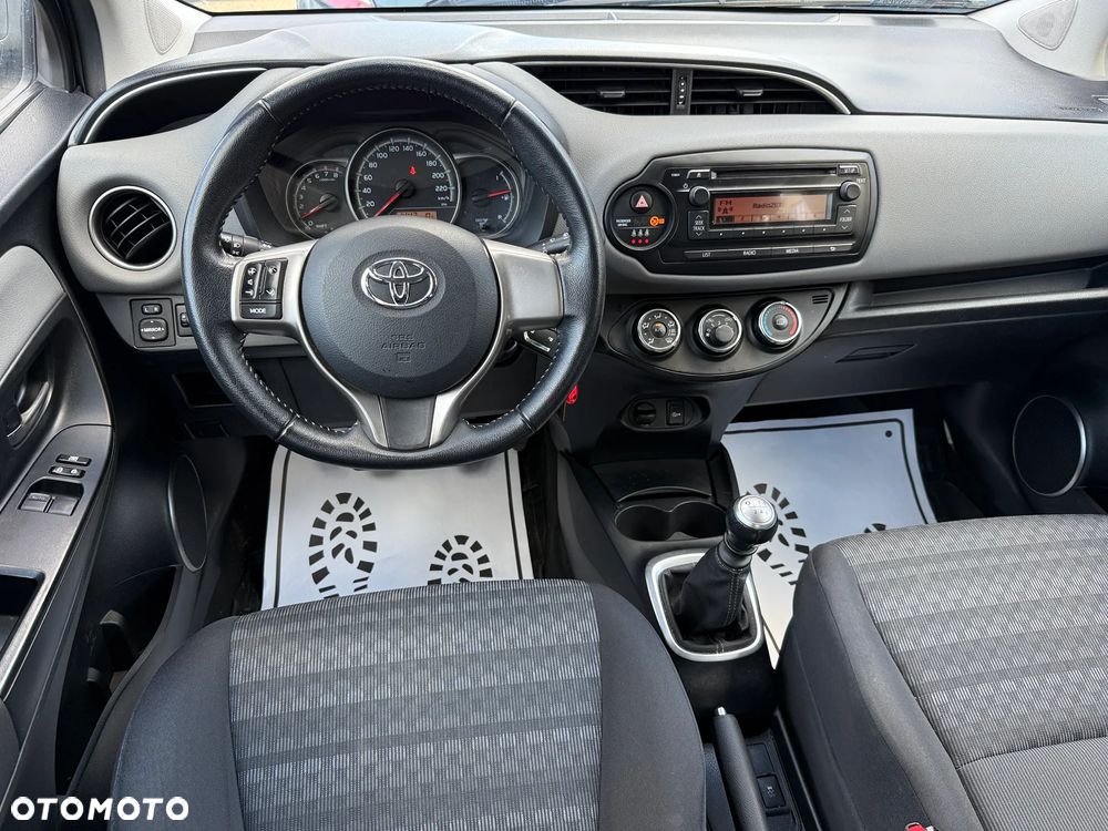 Toyota Yaris 1.33 Active EU6 - 4