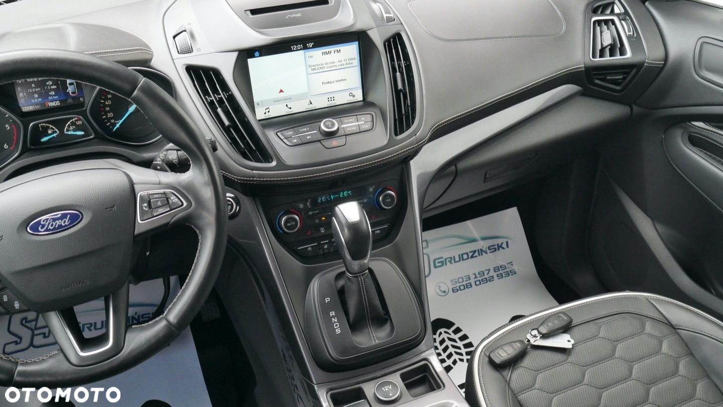 Ford Kuga - 10