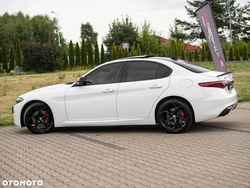 Alfa Romeo Giulia 2.0 Turbo Super - 14