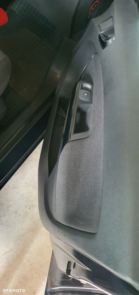 Opel Corsa - 9