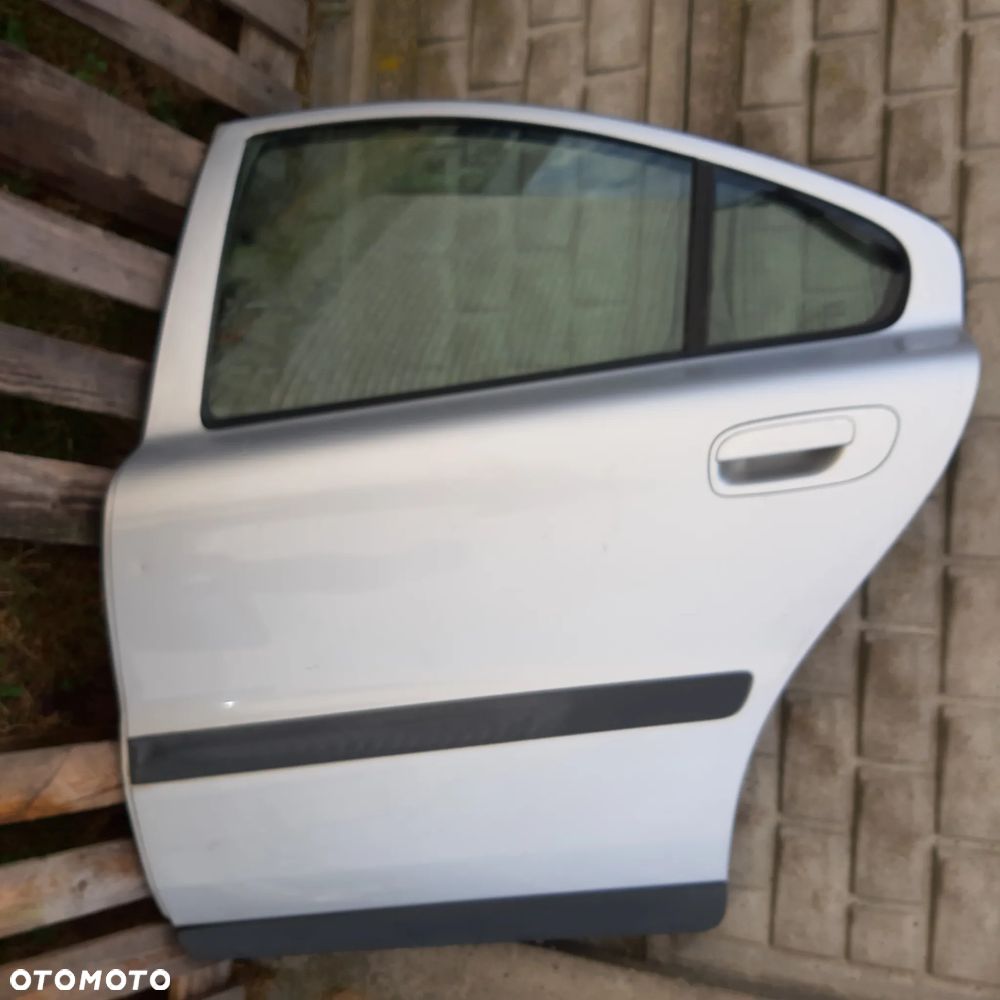 Drzwi Tylne Tył Lewe Volvo S60 I 426