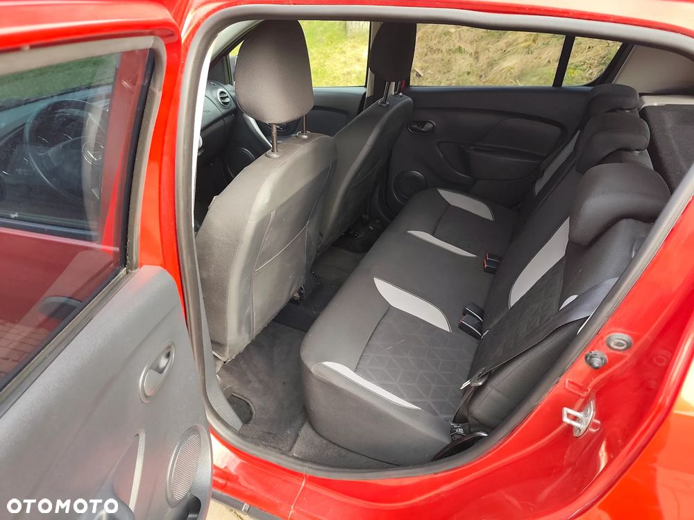 Dacia Sandero - 15
