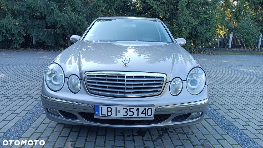 Mercedes-Benz Klasa E 200 Kompressor Automatik Elegance - 23