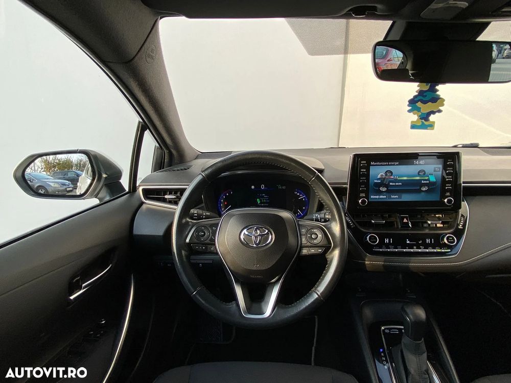 Toyota Corolla 1.8 HSD Active - 12