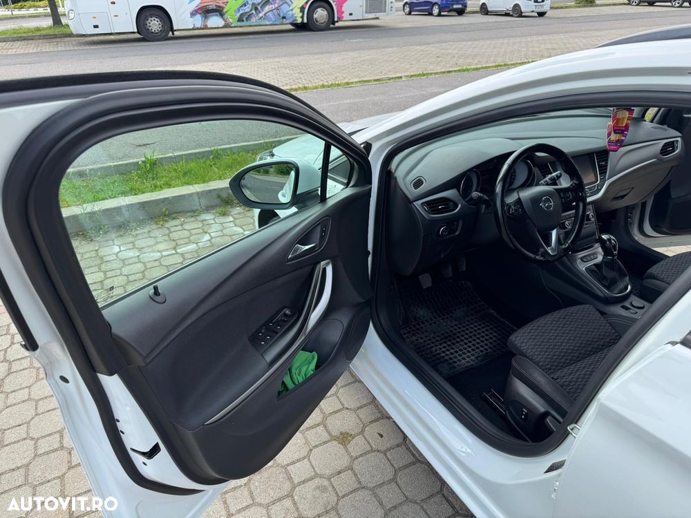 Opel Astra 1.6 D Start/Stop Innovation - 23