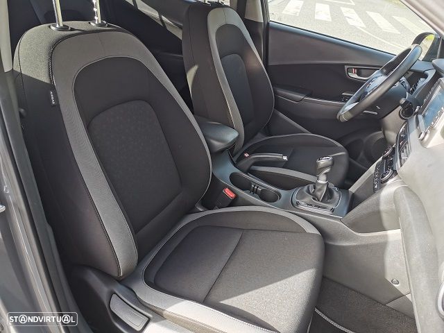 Hyundai Kauai 1.6 CRDi Premium - 27