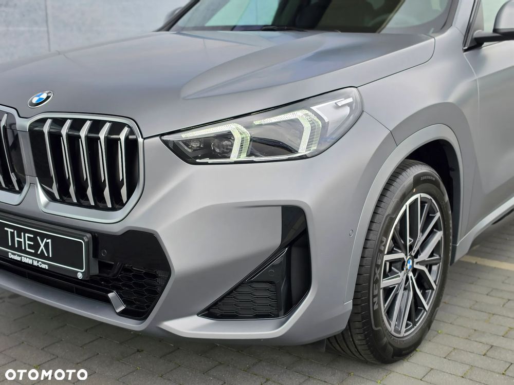 BMW X1 sDrive20i mHEV - 13