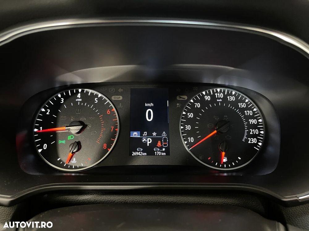 Renault Megane TCe 140 EDC GPF Zen - 23