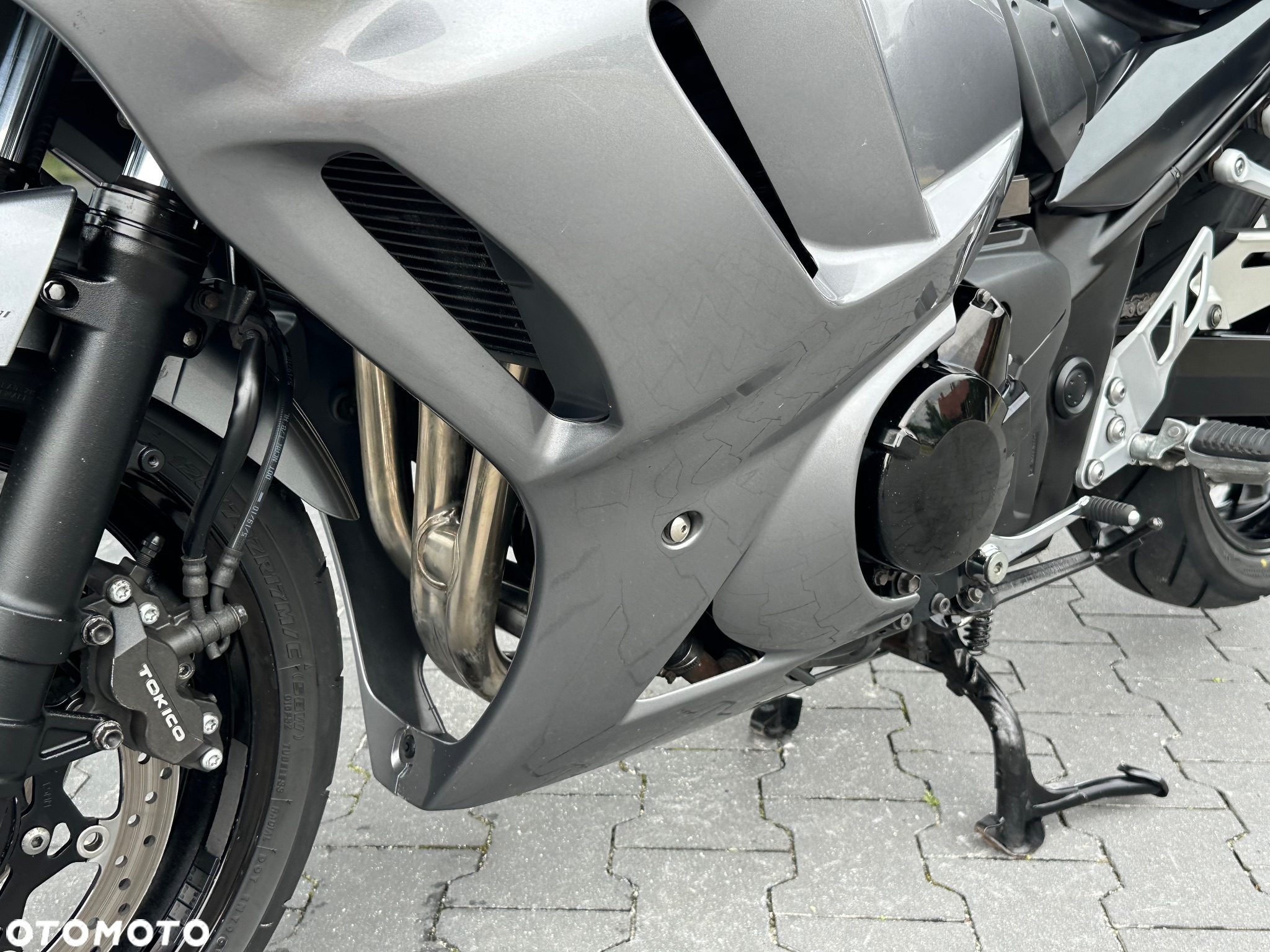 Suzuki GSX - 35