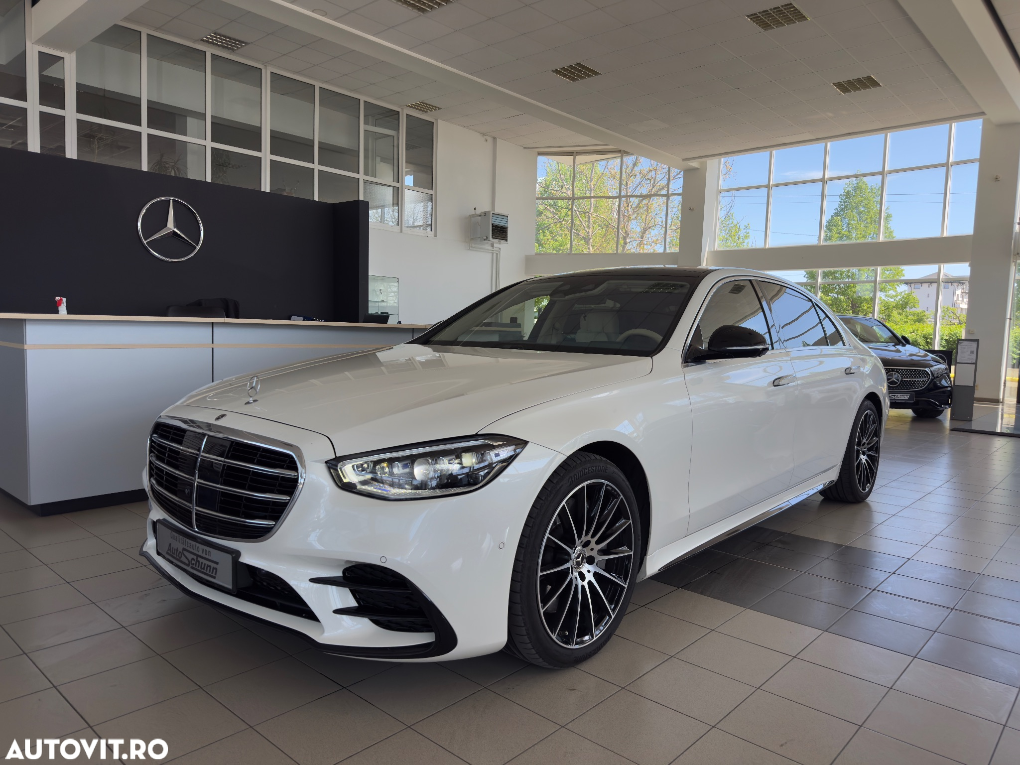 Mercedes-Benz S 500 4MATIC MHEV Long Aut. - 3