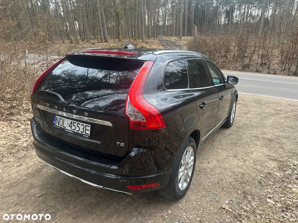 Volvo XC 60 - 16