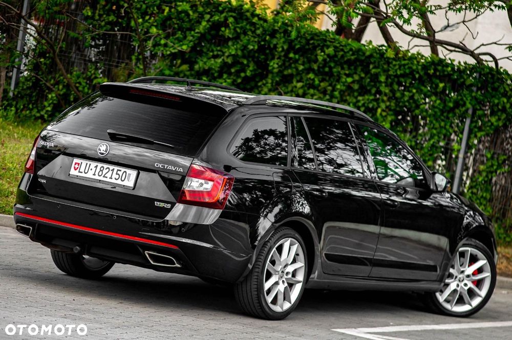 Skoda Octavia 2.0 TDI (Green tec) 4x4 DSG RS - 28