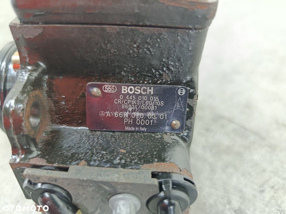 POMPA WTRYSKOWA MERCEDES  KLASA A W168 A6680700301  0445010015 BOSCH 1.7 - 3