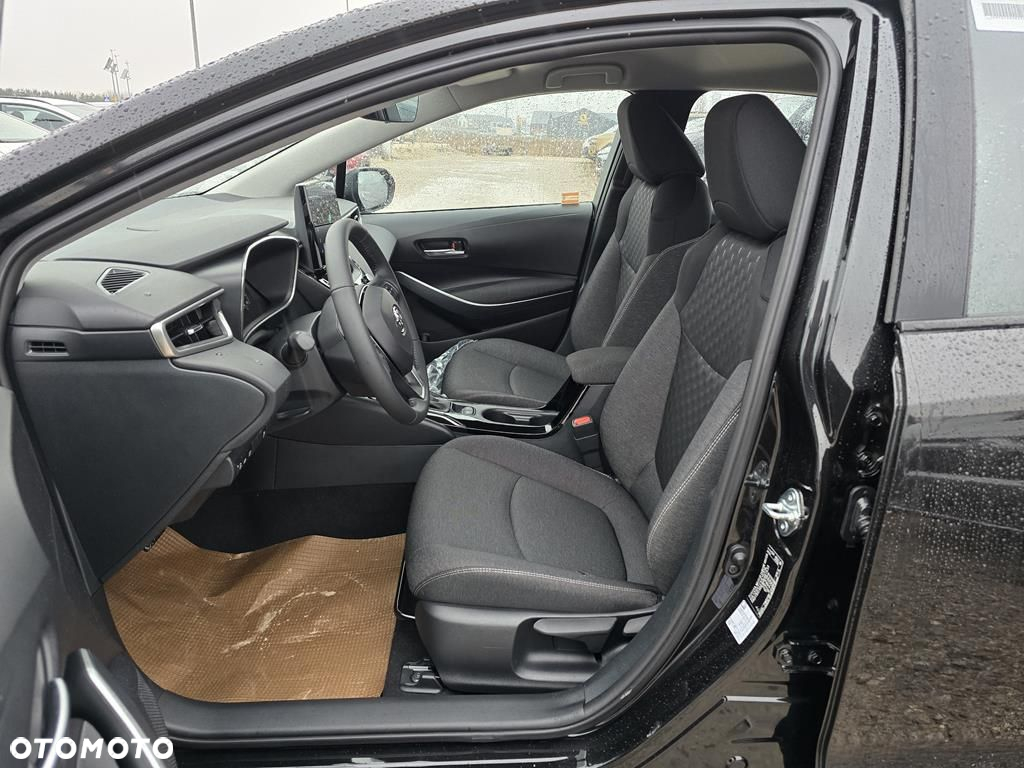 Toyota Corolla 1.8 Hybrid Comfort - 12