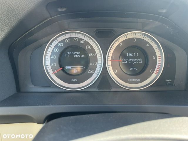 Volvo S60 D4 Momentum - 13