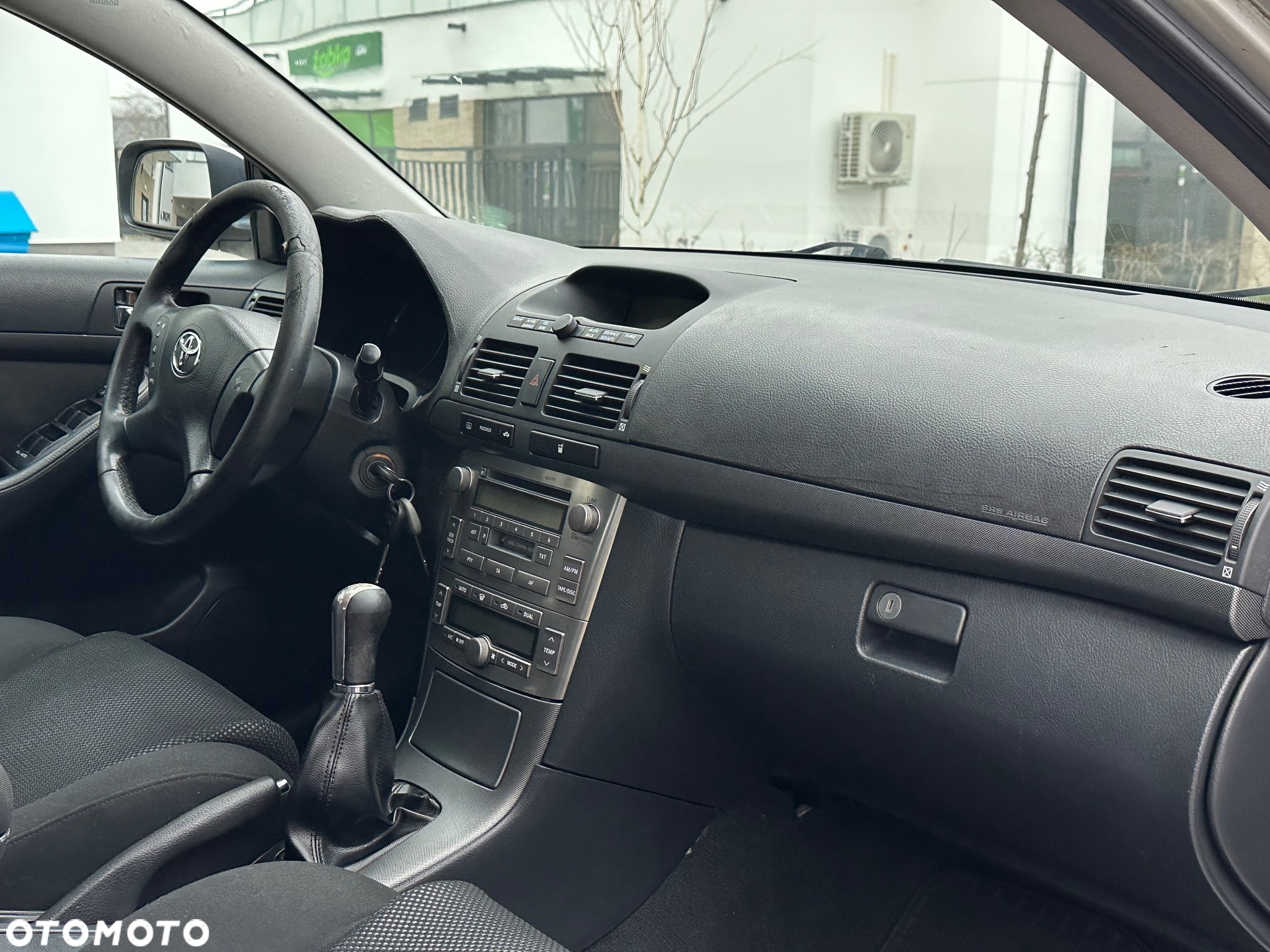 Toyota Avensis 1.8 VVT-i Combi - 9