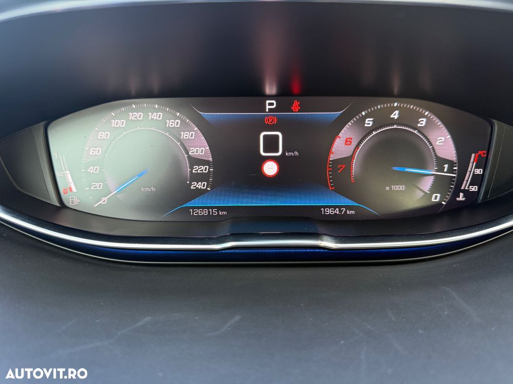 Peugeot 3008 PureTech 130 Stop & Start GPF EAT8 Active Business-Paket - 5