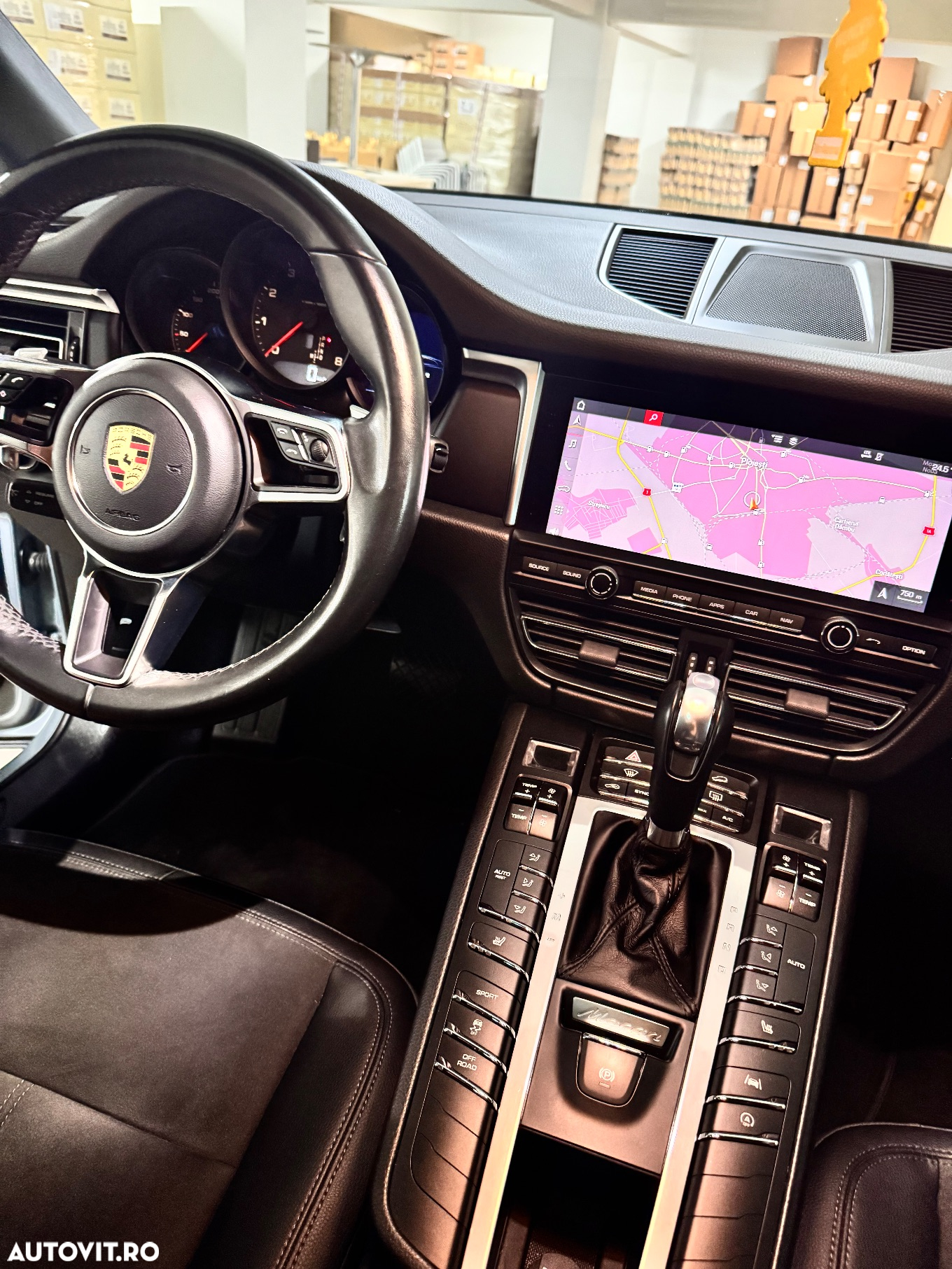 Porsche Macan Standard - 7