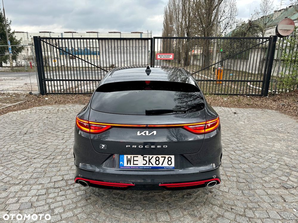 Kia ProCeed - 12
