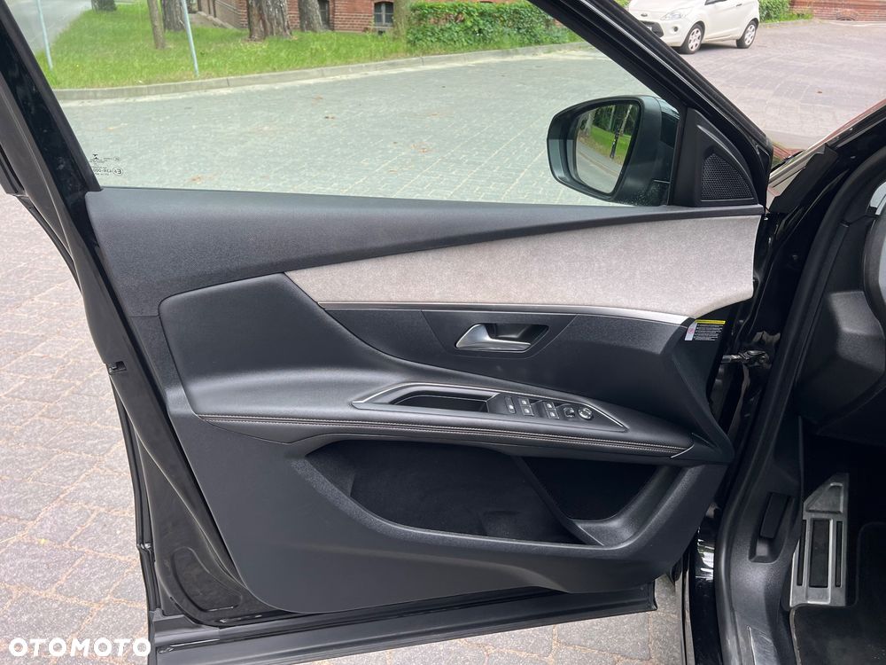 Peugeot 3008 1.2 PureTech GT Pack S&S EAT8 - 14