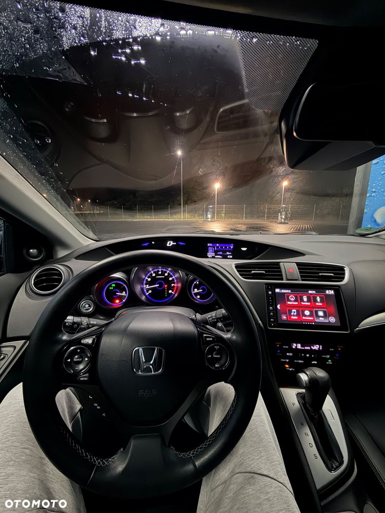 Honda Civic 1.8 Executive (ADAS / Connect+) - 28
