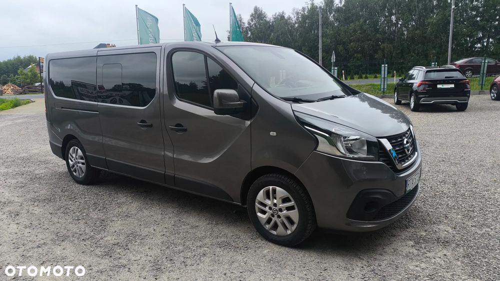 Nissan NV300