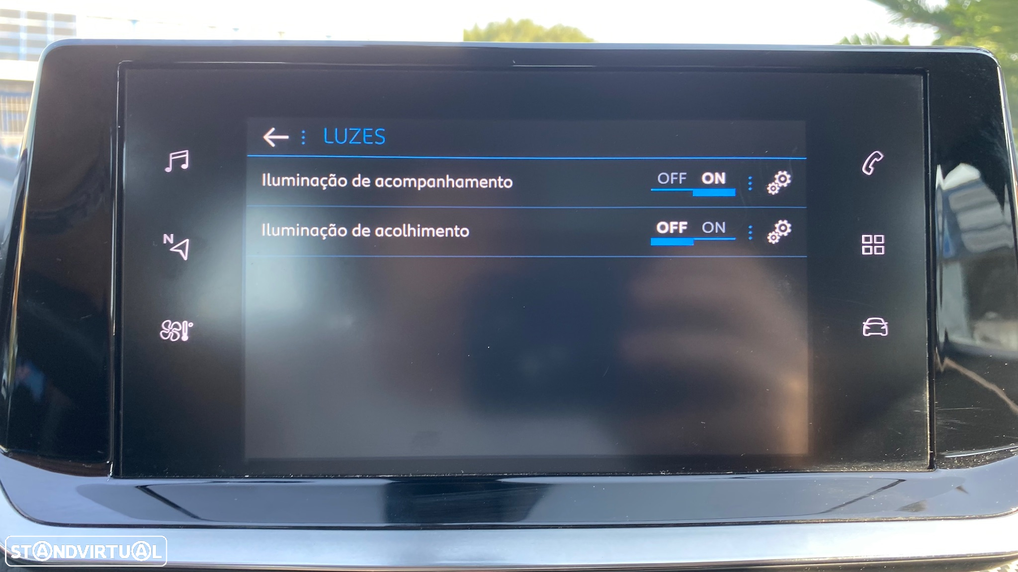 Peugeot 2008 1.2 PureTech Active - 40