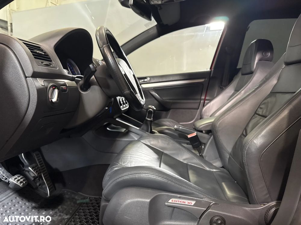 Volkswagen Golf 2.0 GTI - 21
