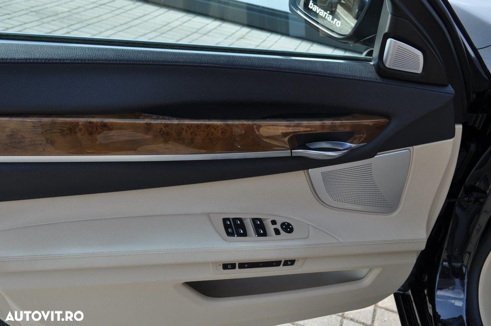 BMW Seria 7 750Ld xDrive - 10