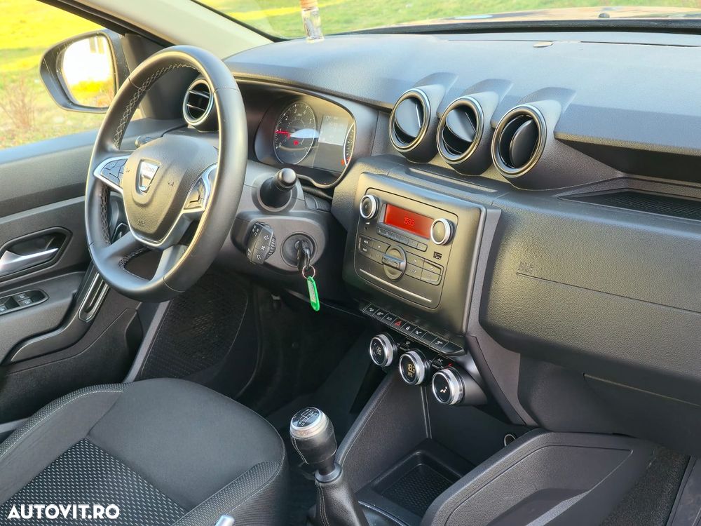 Dacia Duster dCi 110 FAP 4x4 Prestige - 11