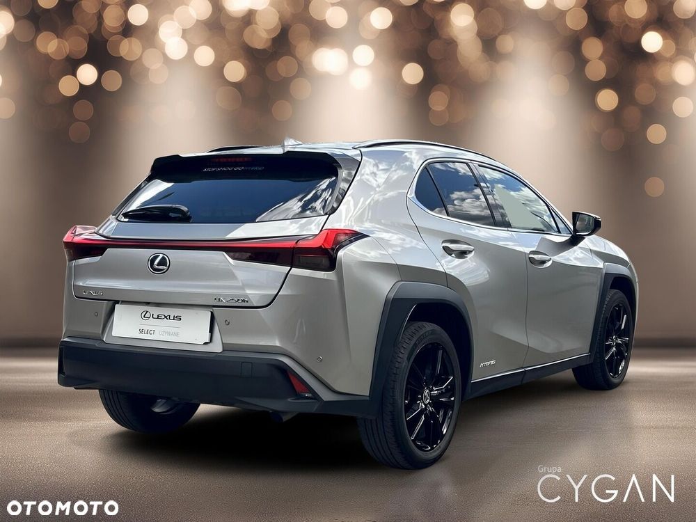 Lexus UX 250h GPF F Impression 2WD - 7
