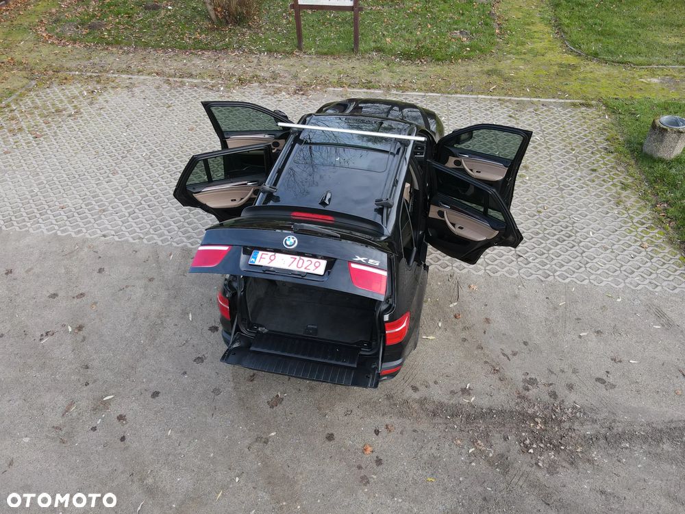 BMW X5 xDrive30i - 9