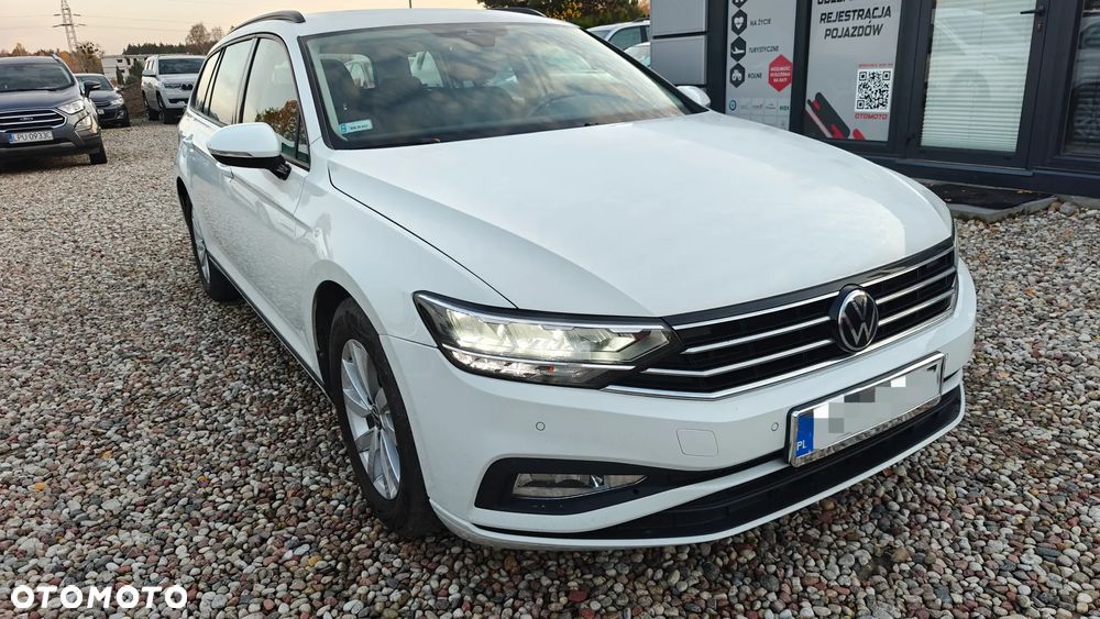 Volkswagen Passat - 9