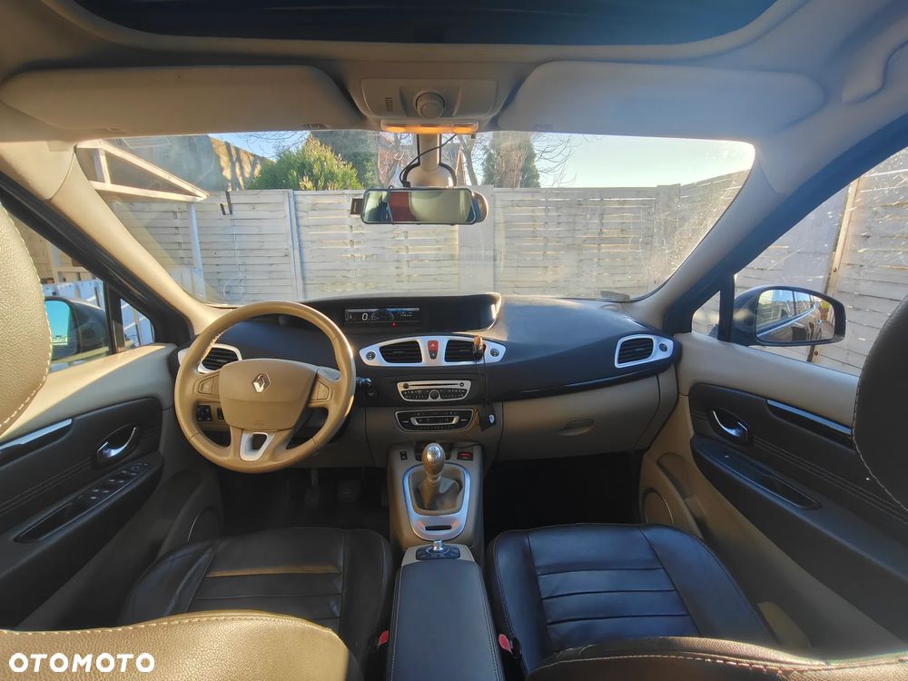 Renault Scenic - 14