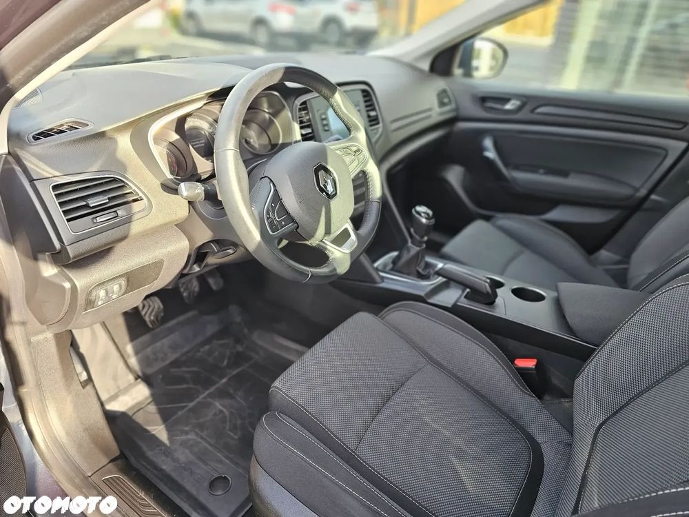 Renault Megane 1.3 TCe FAP Intens - 14