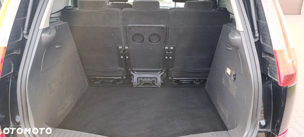 Ford Focus C-Max - 17