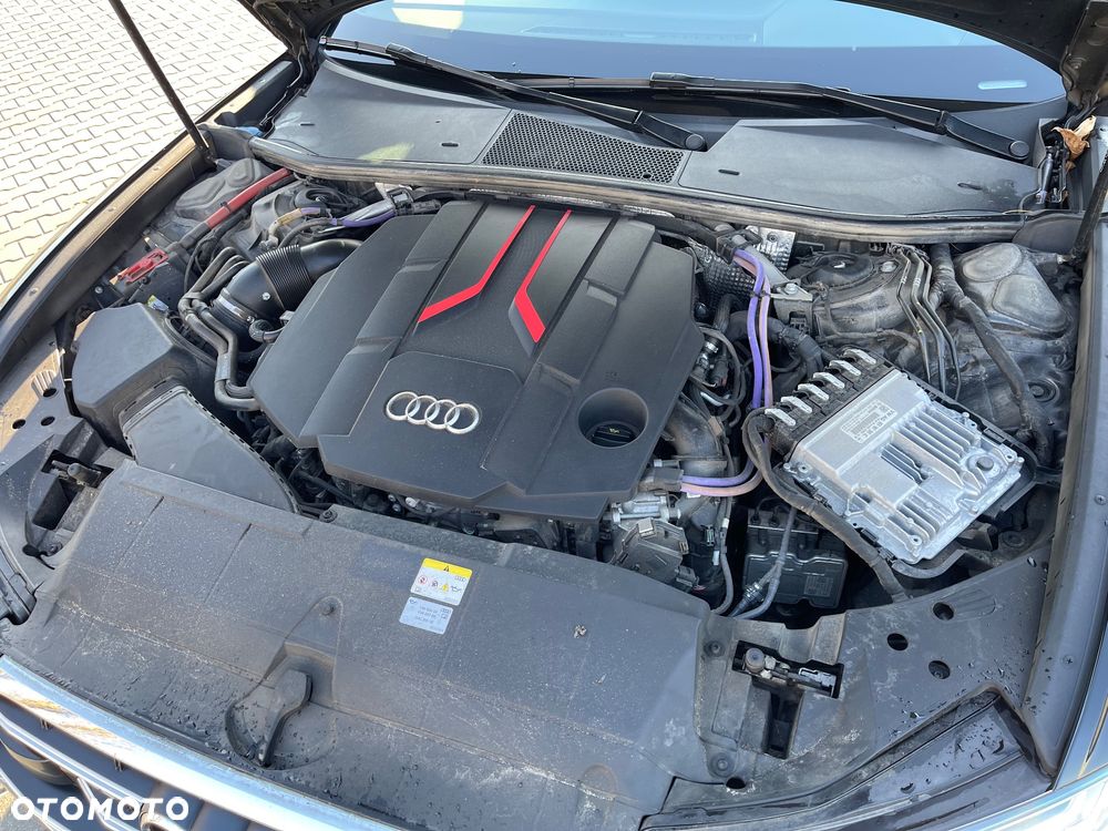 Audi S6 Avant - 27