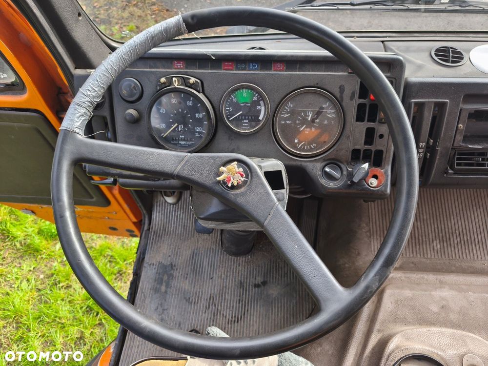 Mercedes-Benz 1622 - 24