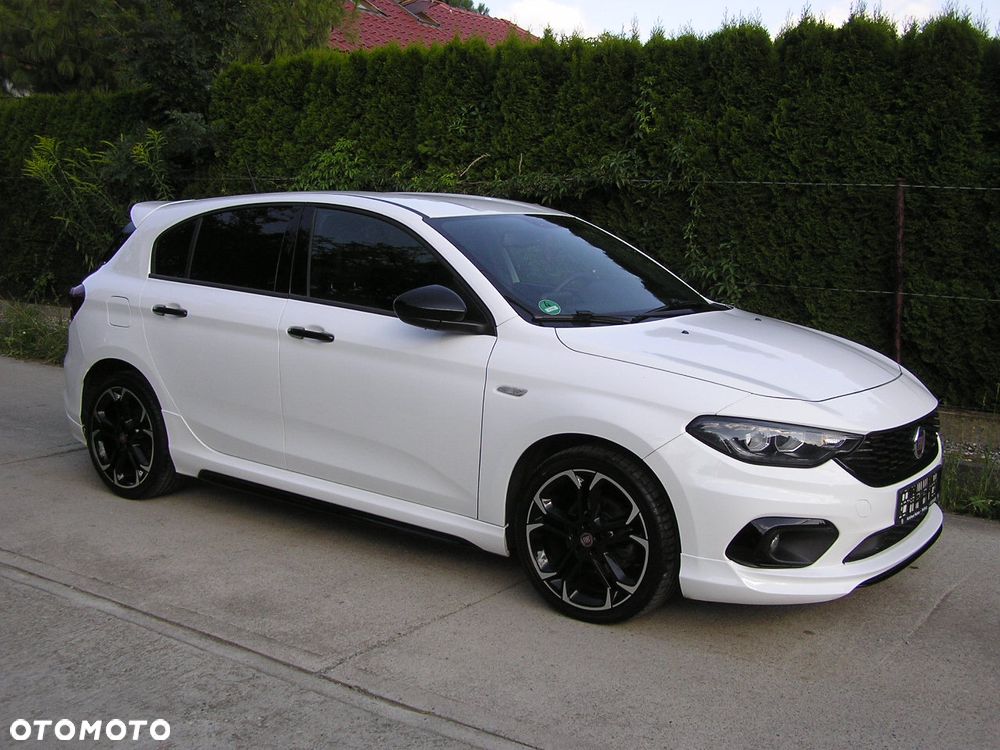Fiat Tipo 1.4 T-Jet S-Design - 2