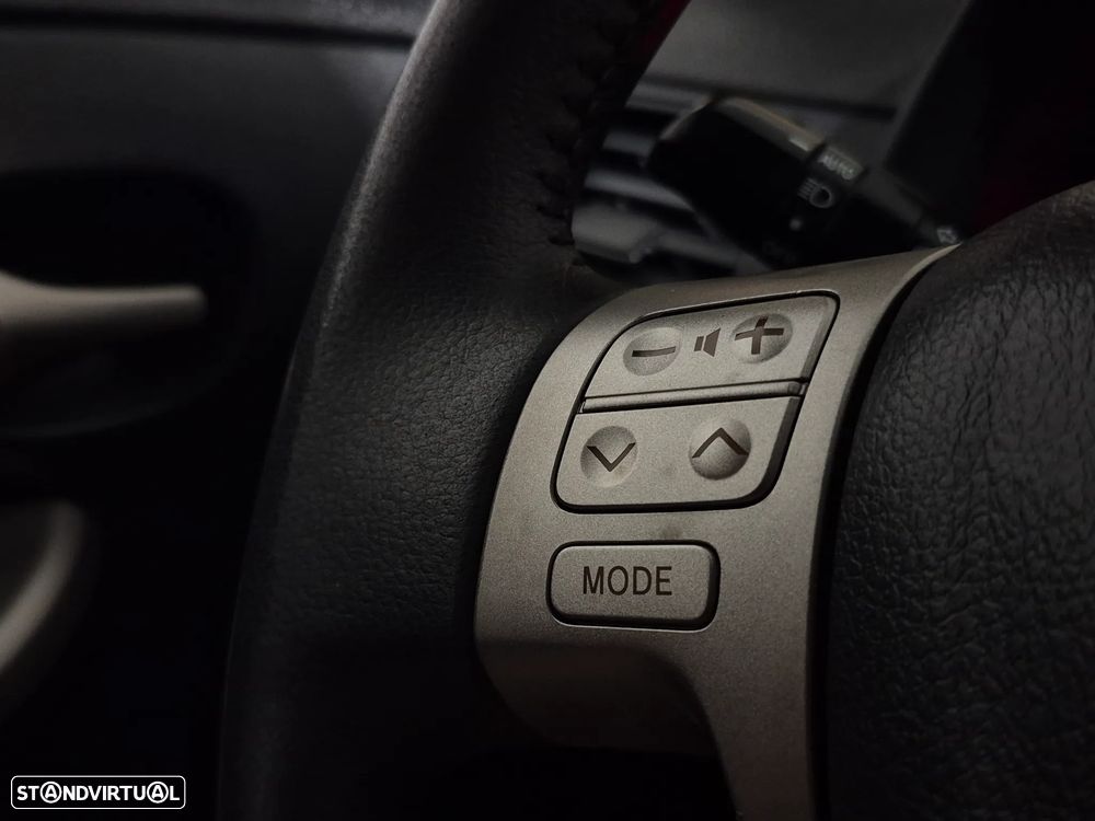 Toyota Corolla 1.4 VVT-i Sol - 22