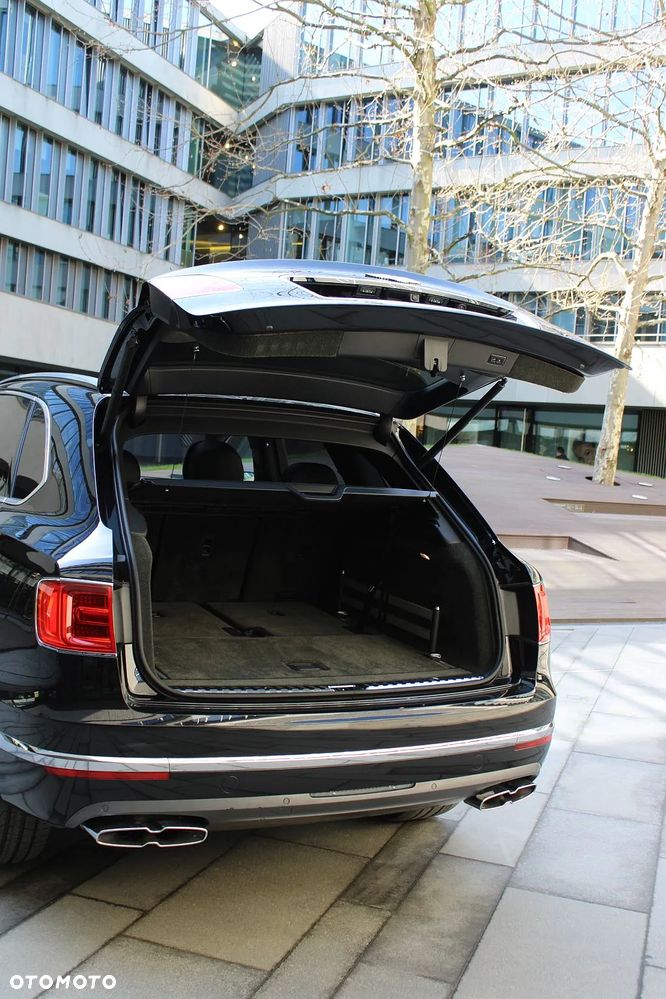 Bentley Bentayga - 37