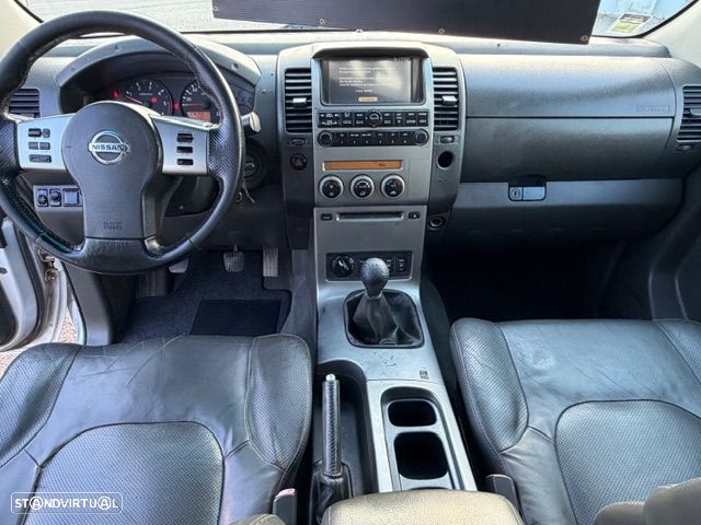 Nissan Navara 2.5 dCi CD SE - 18