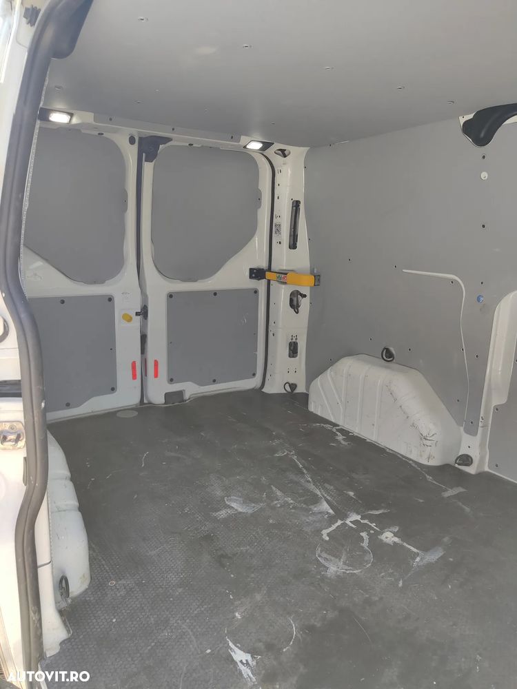 Ford transit custom - 4