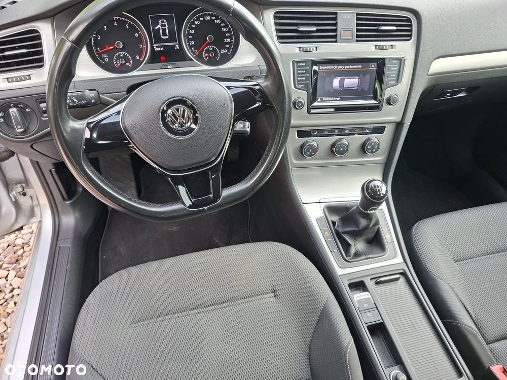Volkswagen Golf - 13