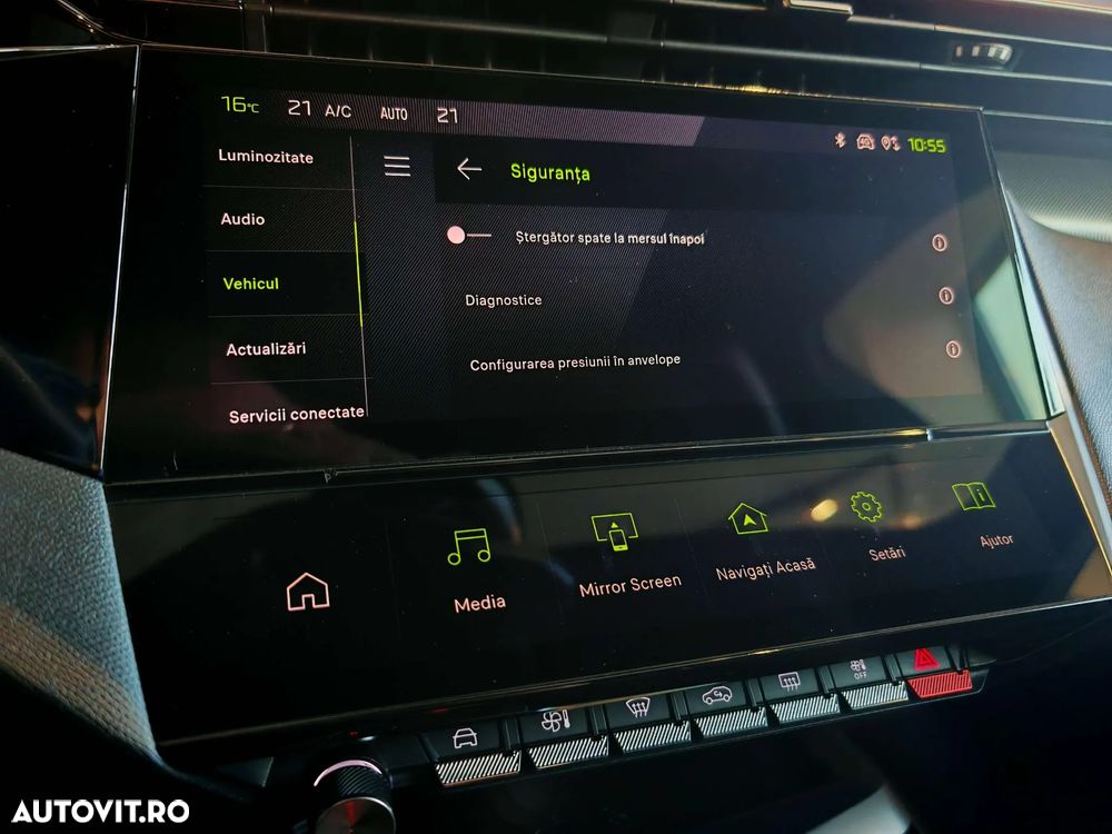 Peugeot 308 PureTech 130 GPF EAT8 Stop & Start GT - 24