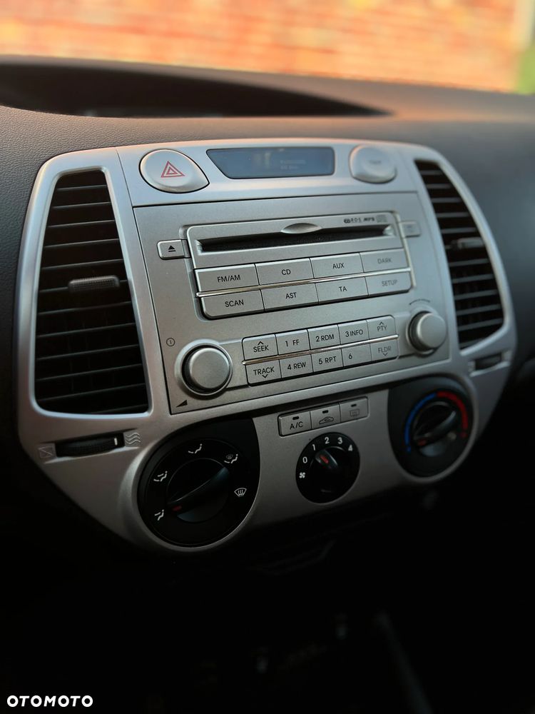 Hyundai i20 1.2 Comfort - 13