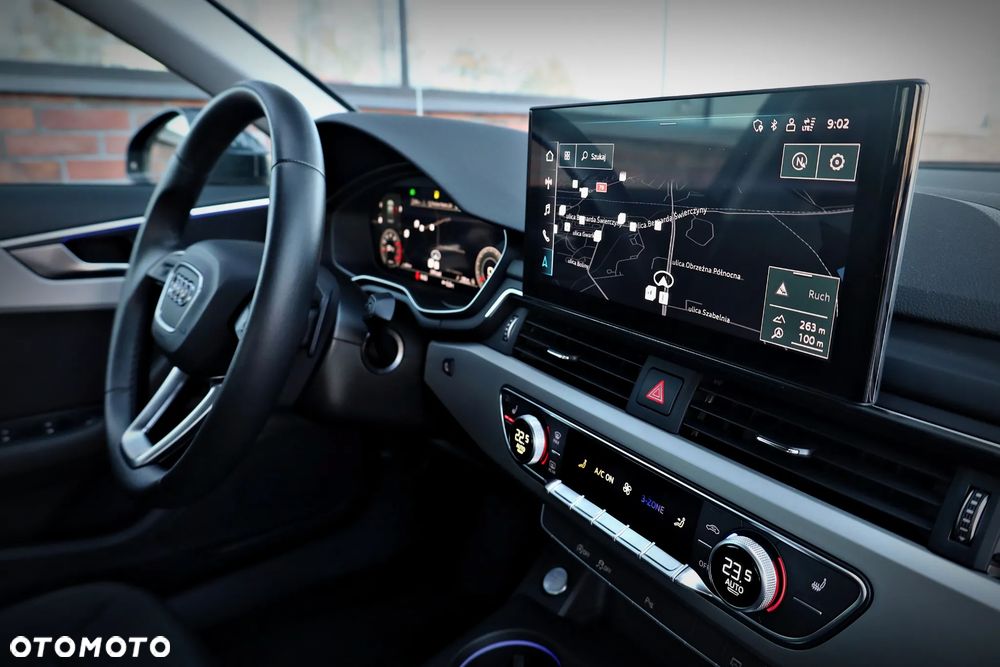Audi A4 Limousine - 21