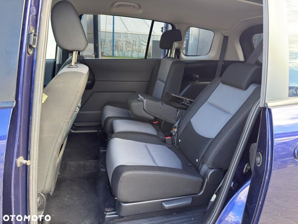Mazda 5 1.8 Exclusive - 11