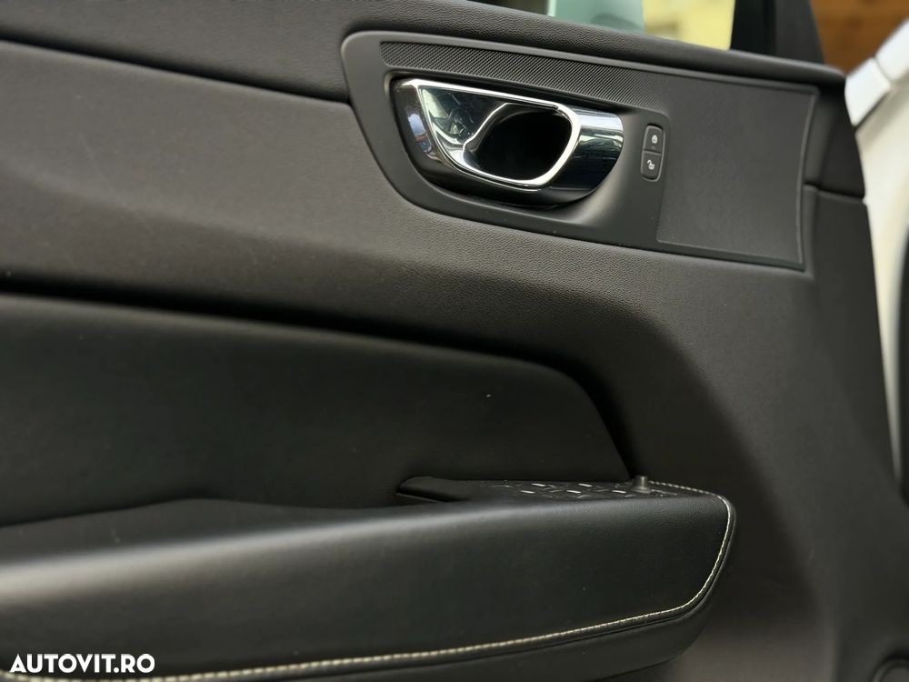 Volvo XC 60 T5 Geartronic RDesign - 13