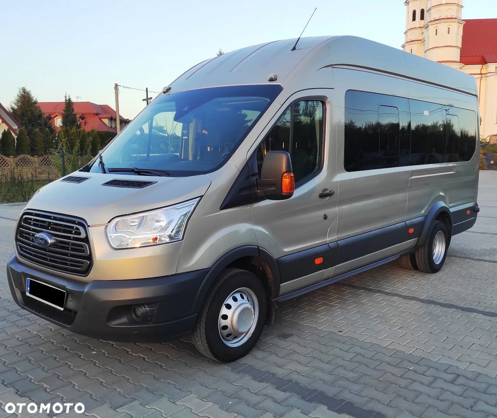 Ford Transit Autobus 18 osób 2.2 TDCI 155 KM 2017 r - 1